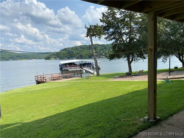 $164,900 | 412 Bowers Drive, Unit B, Camdenton, MO 65020