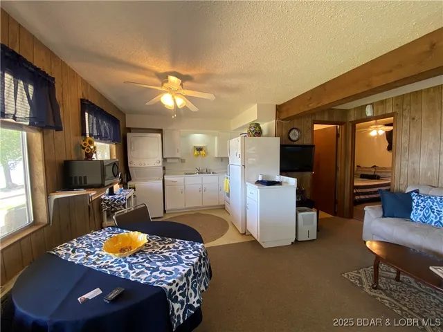 $164,900 | 412 Bowers Drive, Unit B, Camdenton, MO 65020