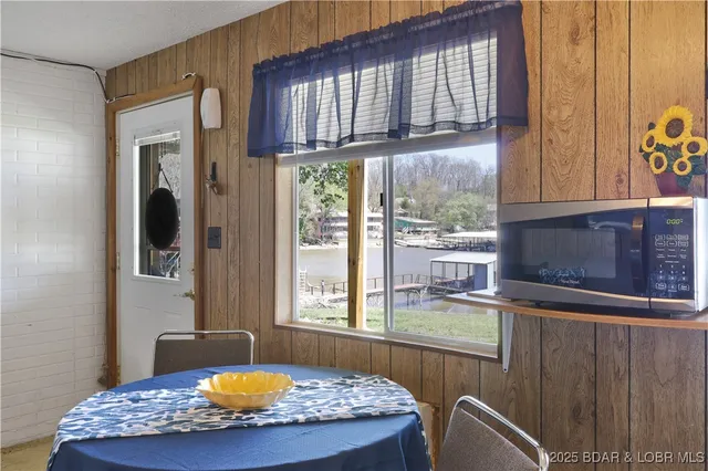 $164,900 | 412 Bowers Drive, Unit B, Camdenton, MO 65020