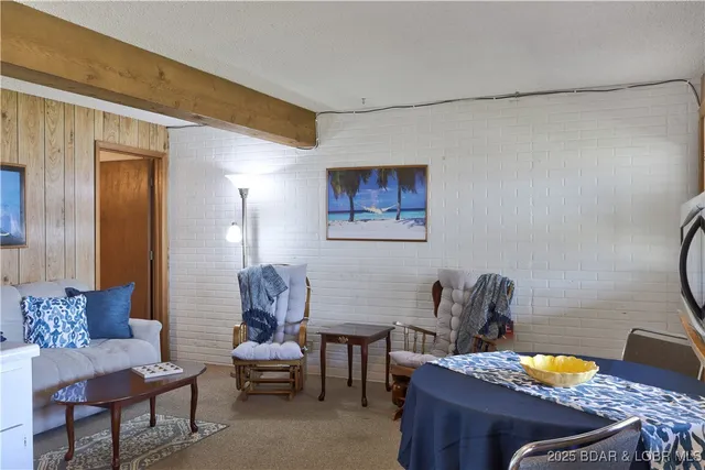 $164,900 | 412 Bowers Drive, Unit B, Camdenton, MO 65020