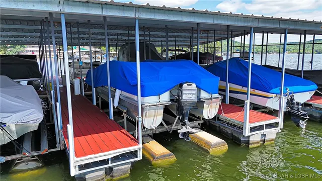 $164,900 | 412 Bowers Drive, Unit B, Camdenton, MO 65020