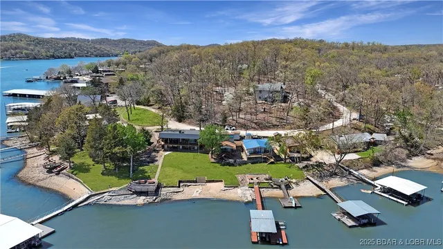 $164,900 | 412 Bowers Drive, Unit B, Camdenton, MO 65020