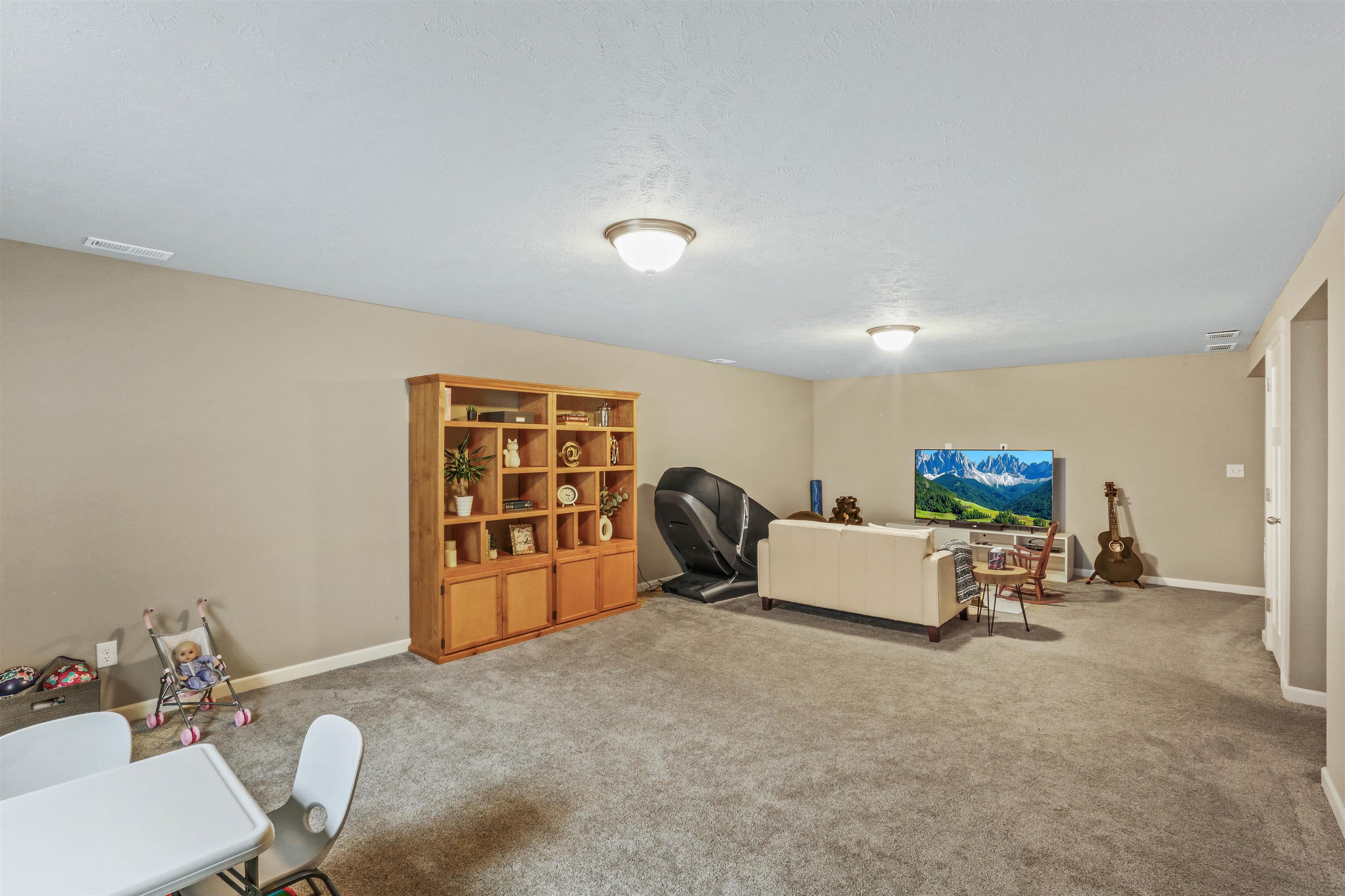 712 East Belle Lane Colbert, WA 99005 - Photo 21 of 34