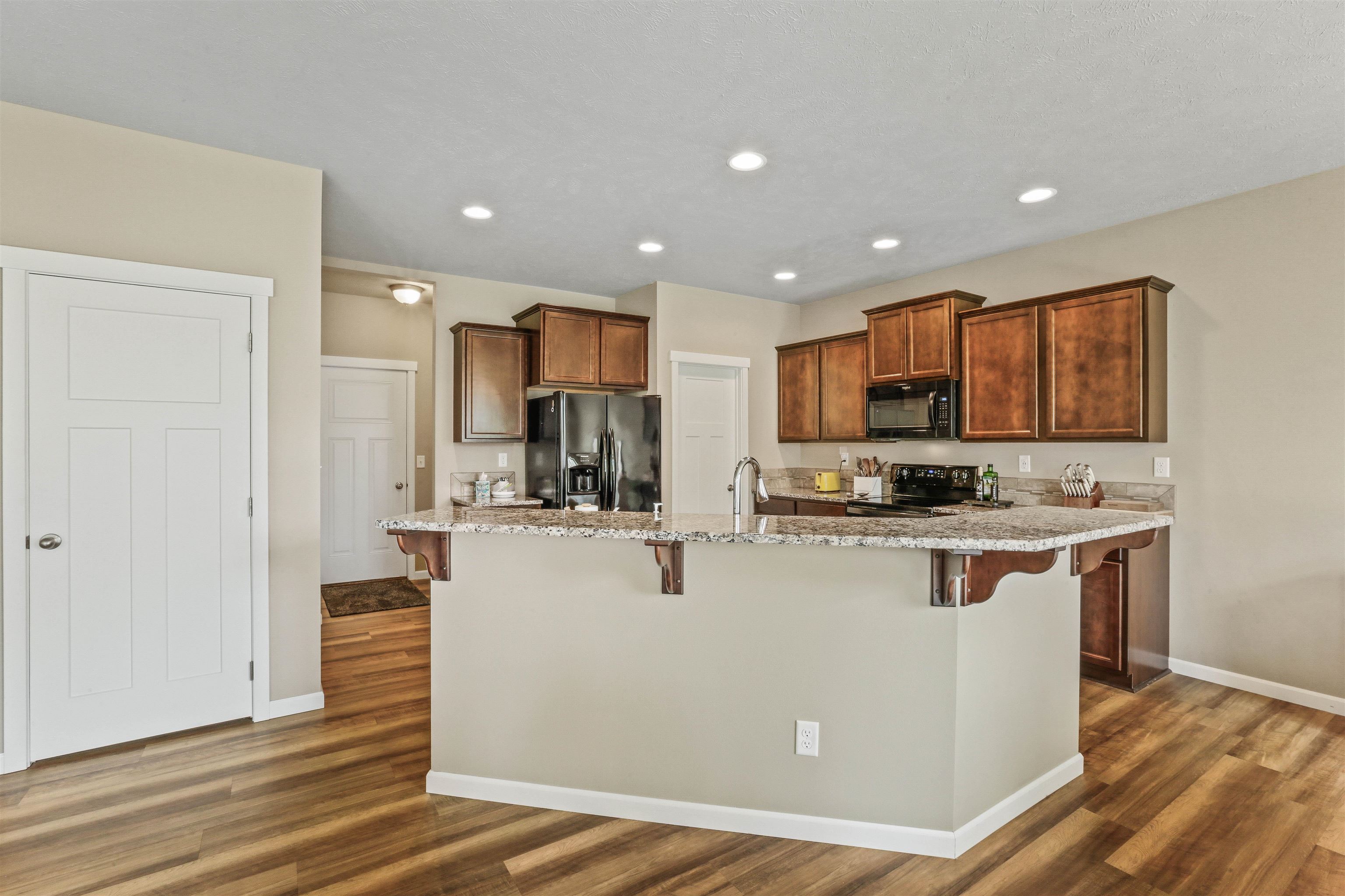 712 East Belle Lane Colbert, WA 99005 - Photo 9 of 34