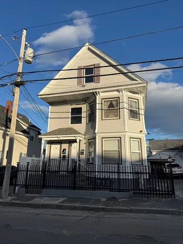 $1,500 | 37 Tenney Street, Unit 3, Methuen, MA 01844