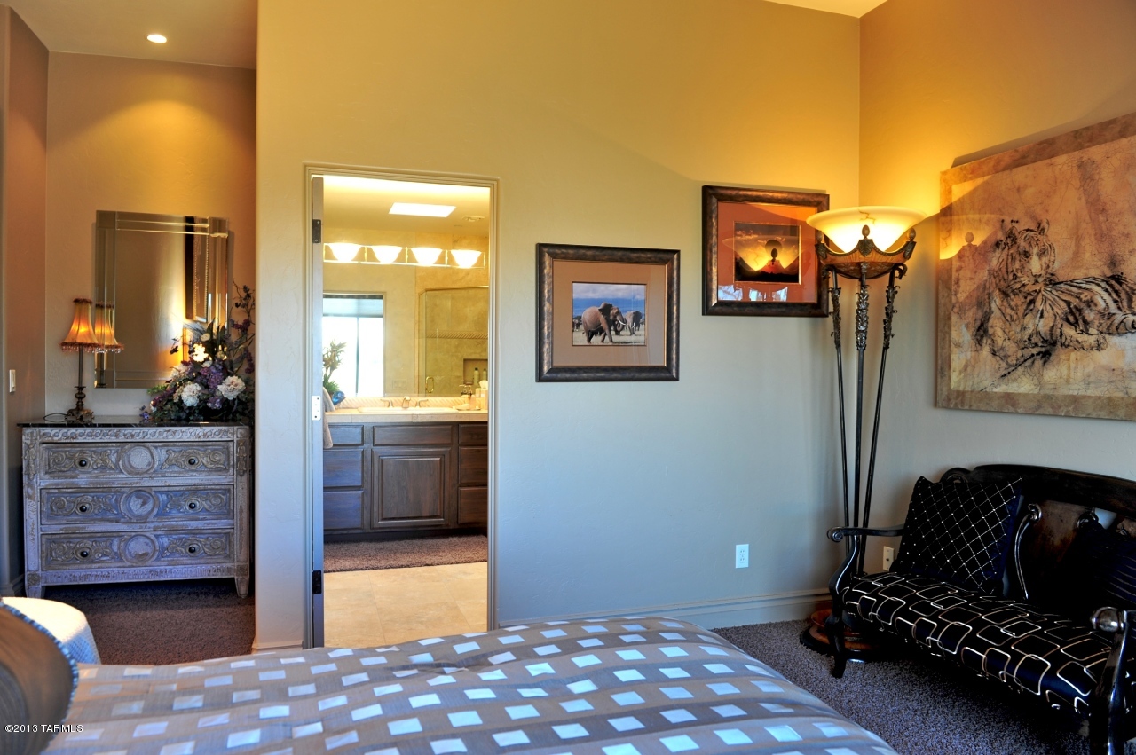 12172 North Copper Spring Trail Oro Valley, AZ 85755 - Photo 22 of 32