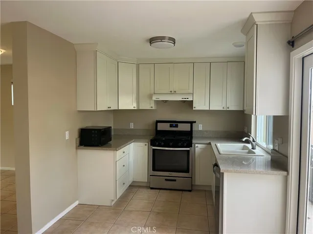 a close view of washer and dryer