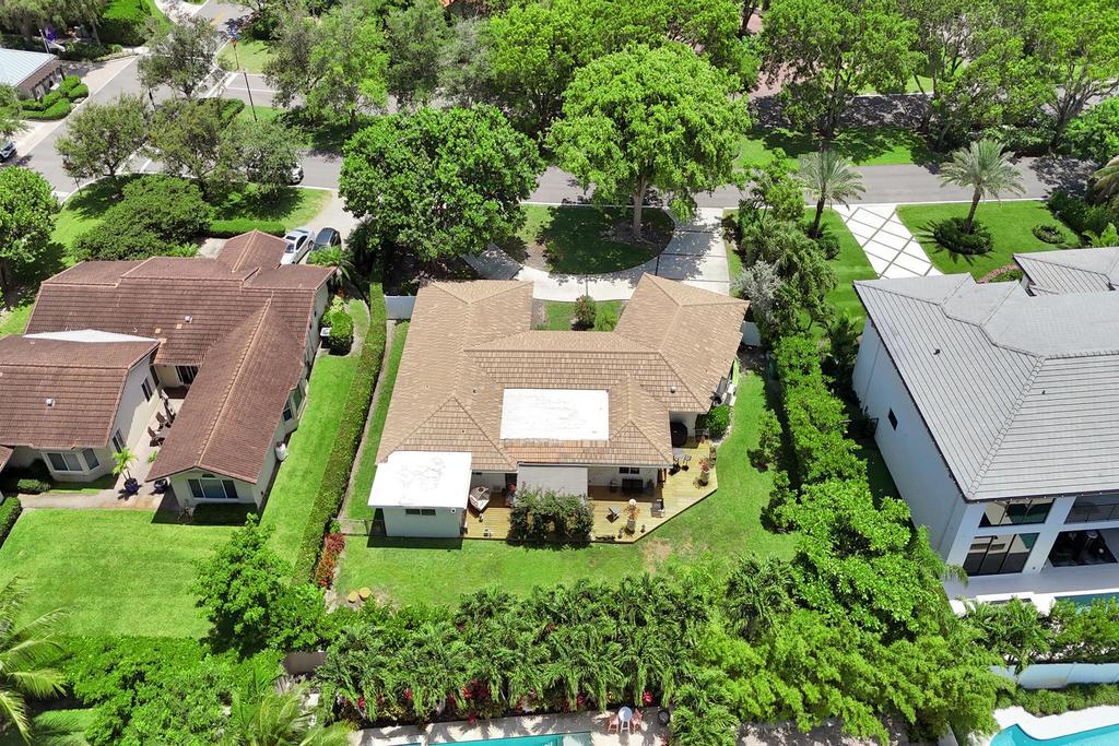 5 Gatehouse Road Sea Ranch Lakes, FL 33308 - Photo 82 of 82 DJI_20260611140305_0072_D
