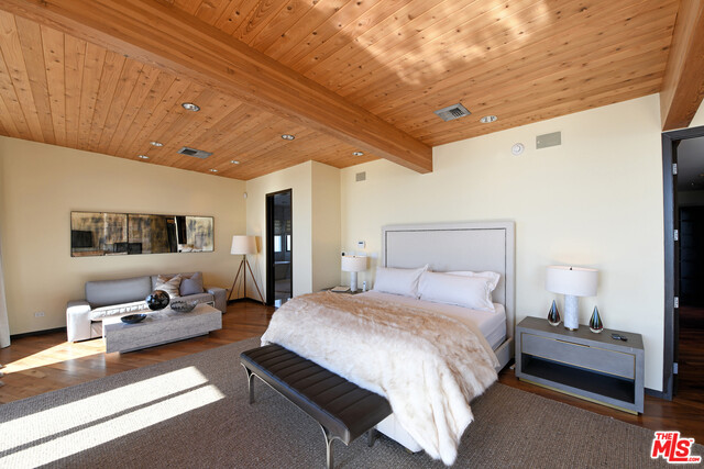 1443 Devlin Drive Los Angeles, CA 90069 - Photo 17 of 41