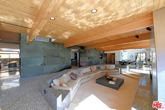 1443 Devlin Drive Los Angeles, CA 90069 - Photo 4 of 41