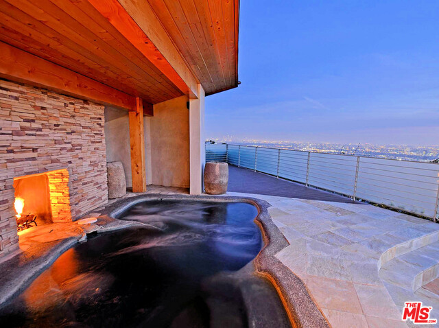 1443 Devlin Drive Los Angeles, CA 90069 - Photo 35 of 41