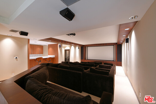 1443 Devlin Drive Los Angeles, CA 90069 - Photo 37 of 41