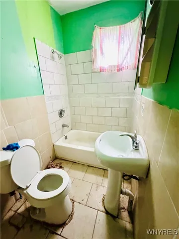 $174,999 | 285 Winslow Avenue, Buffalo, NY 14211