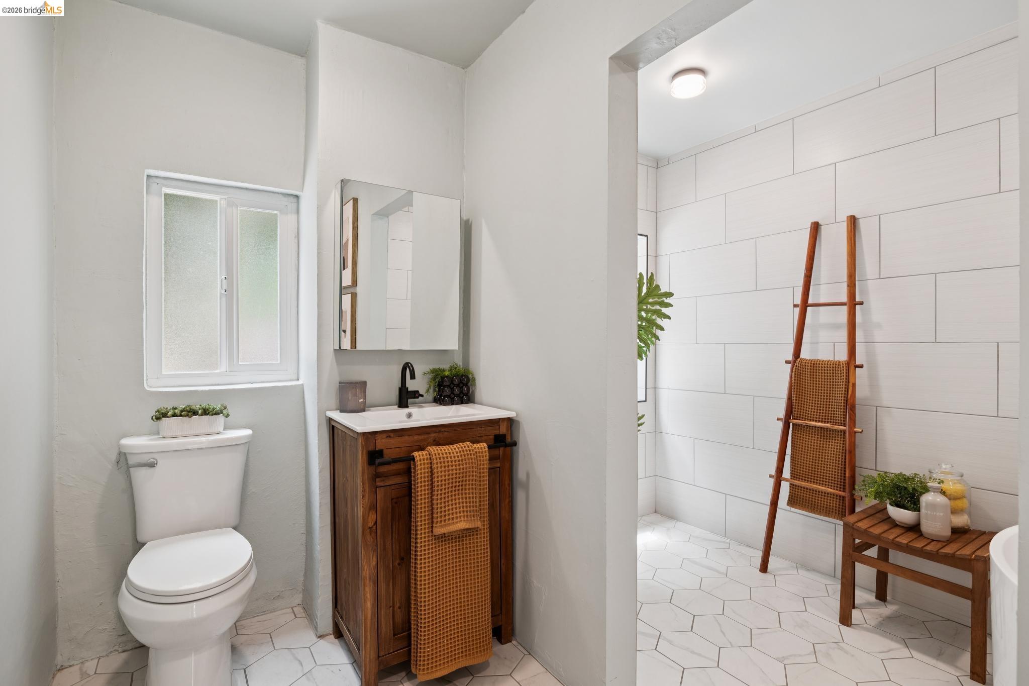 1053 Rispin Drive Berkeley, CA 94705 - Photo 32 of 63