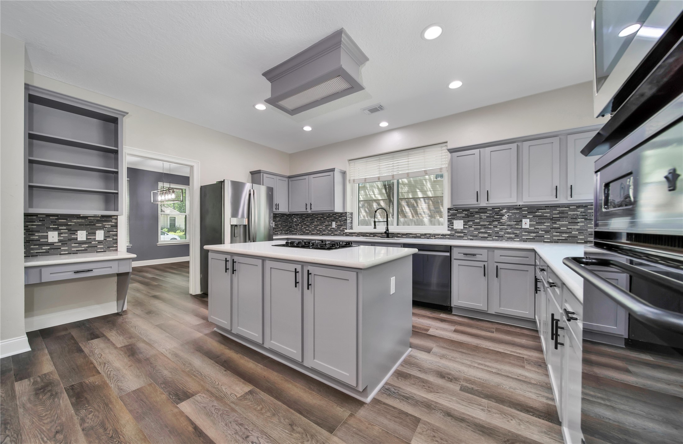 11 Windledge Place Spring, TX 77381 - Photo 10 of 36
