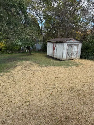 a view of a outdoor space with fountain