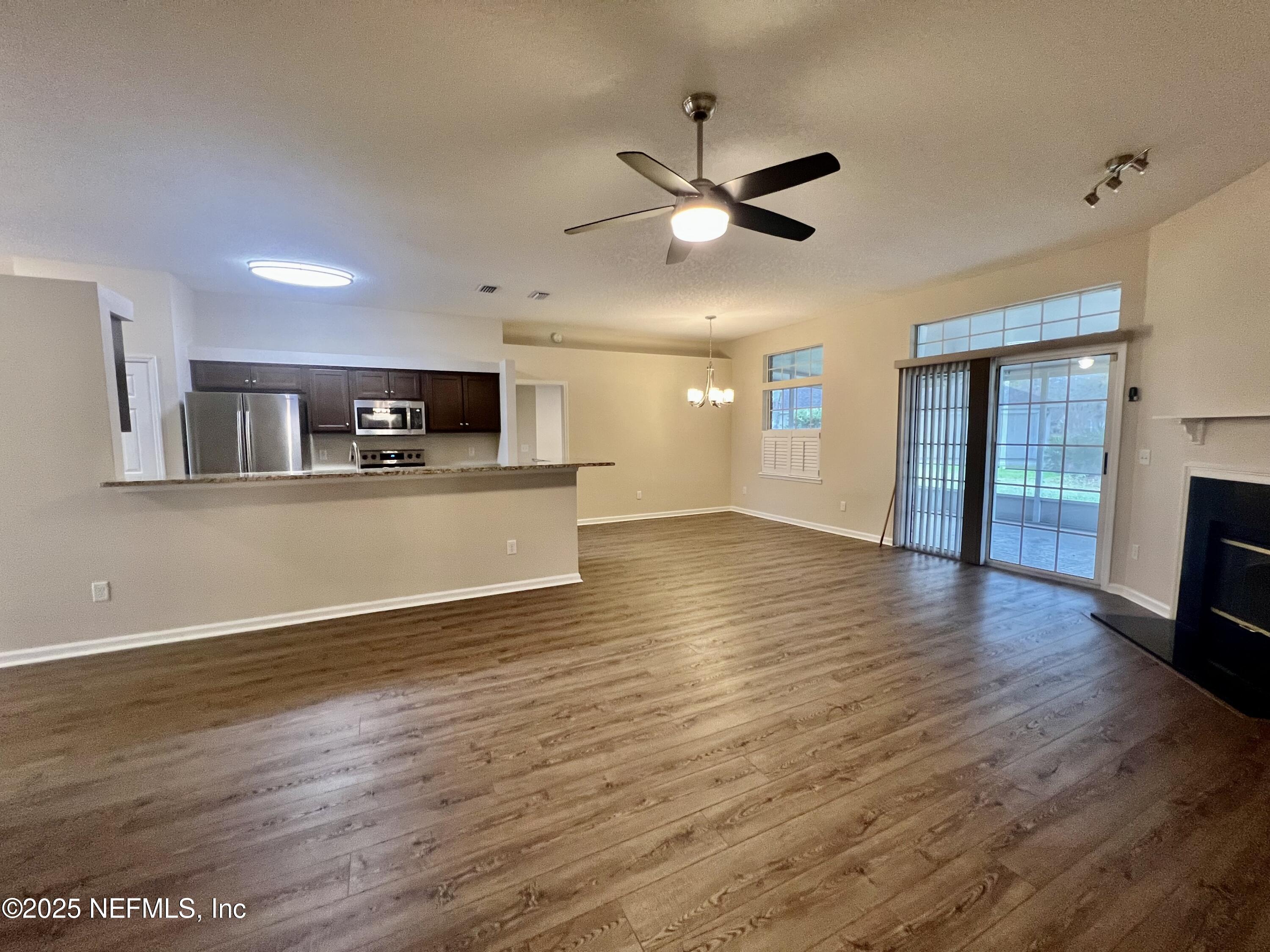 1455 Silver Bell Lane Fleming Island, FL 32003 - Photo 13 of 37 IMG_0476