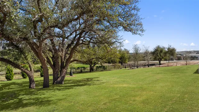 $2,500,000 | 5805 Twin Peaks Trace, Austin, TX 78738