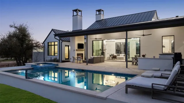 $2,500,000 | 5805 Twin Peaks Trace, Austin, TX 78738