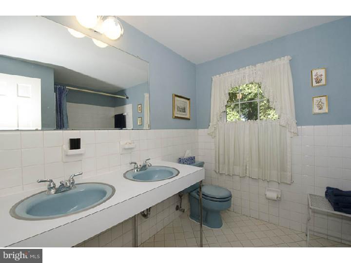 12 Fox Chase Road Wayne, PA 19087 - Photo 19 of 21 Gallery Image 19