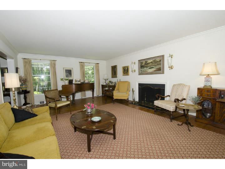 12 Fox Chase Road Wayne, PA 19087 - Photo 6 of 21 Gallery Image 6