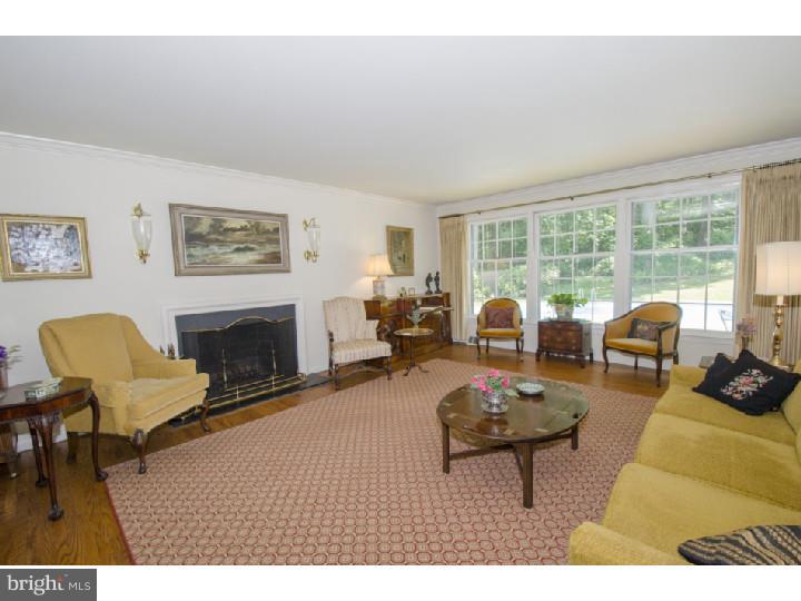 12 Fox Chase Road Wayne, PA 19087 - Photo 7 of 21 Gallery Image 7