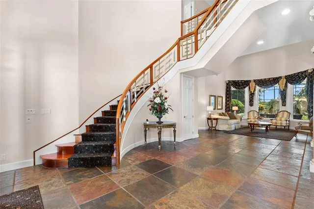 $2,890,000 | 211 Rue Des Chateaux, Tarpon Springs, FL 34688