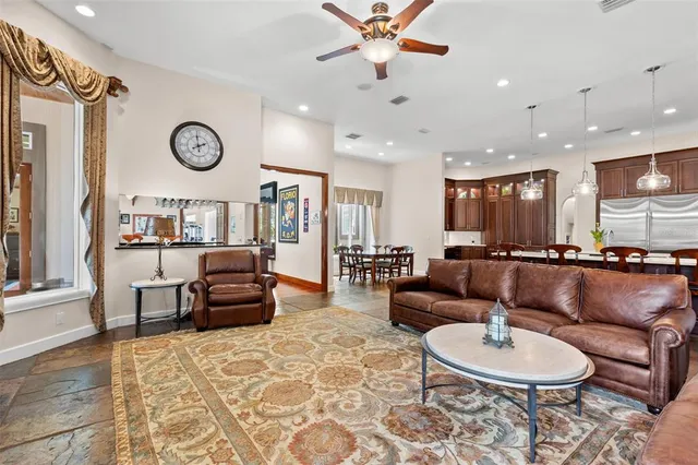 $2,890,000 | 211 Rue Des Chateaux, Tarpon Springs, FL 34688