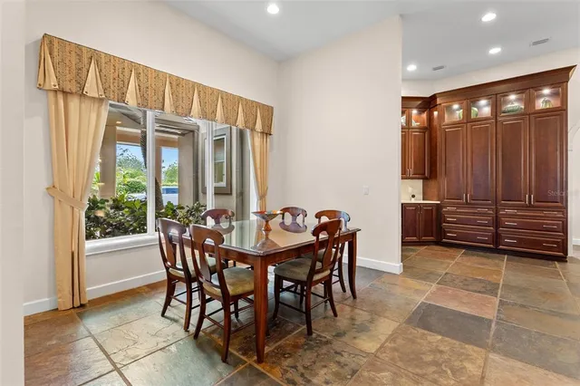 $2,890,000 | 211 Rue Des Chateaux, Tarpon Springs, FL 34688