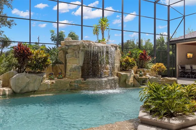 $2,890,000 | 211 Rue Des Chateaux, Tarpon Springs, FL 34688