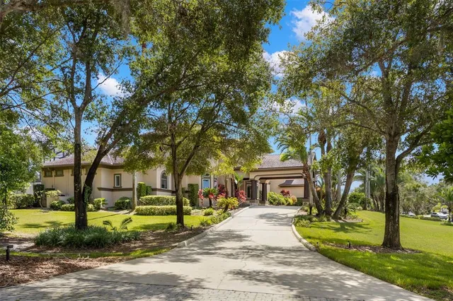 $2,890,000 | 211 Rue Des Chateaux, Tarpon Springs, FL 34688
