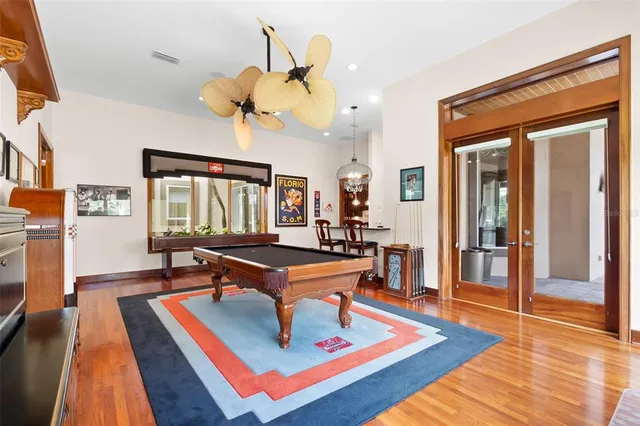 $2,890,000 | 211 Rue Des Chateaux, Tarpon Springs, FL 34688