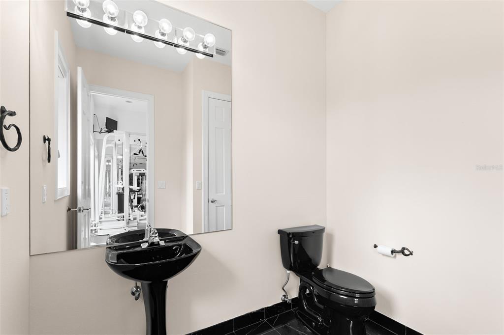 211 Rue Des Chateaux Tarpon Springs, FL 34688 - Photo 51 of 100