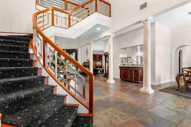 $2,890,000 | 211 Rue Des Chateaux, Tarpon Springs, FL 34688