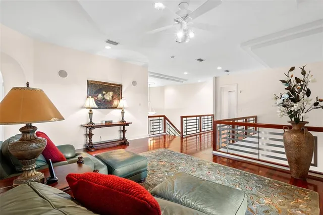 $2,890,000 | 211 Rue Des Chateaux, Tarpon Springs, FL 34688