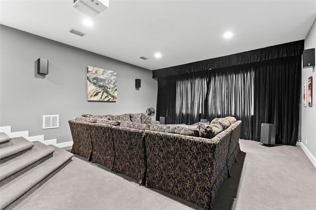 211 Rue Des Chateaux Tarpon Springs, FL 34688 - Photo 61 of 100