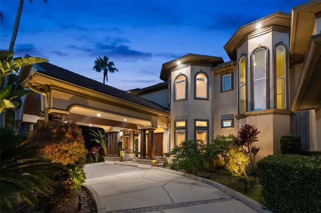 $2,890,000 | 211 Rue Des Chateaux, Tarpon Springs, FL 34688