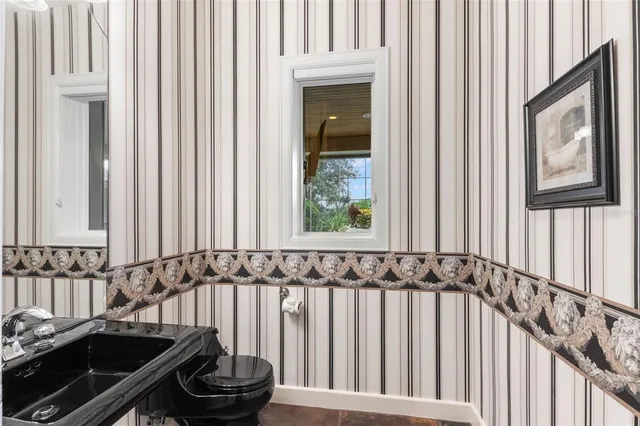 $2,890,000 | 211 Rue Des Chateaux, Tarpon Springs, FL 34688