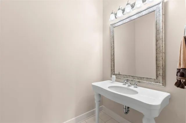 $2,890,000 | 211 Rue Des Chateaux, Tarpon Springs, FL 34688