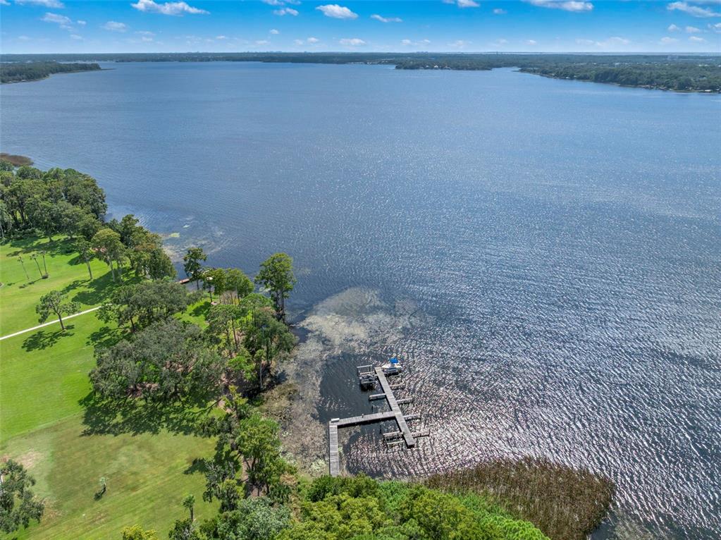 211 Rue Des Chateaux Tarpon Springs, FL 34688 - Photo 97 of 100