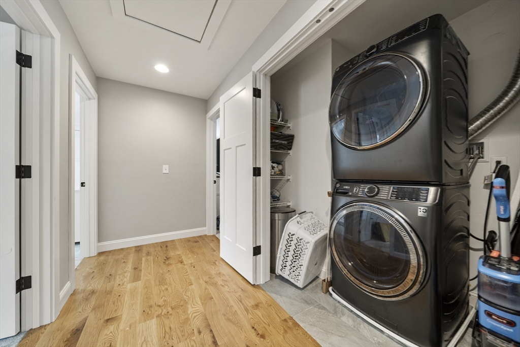 2 Mapleton Road Merrimac, MA 01860 - Photo 17 of 35