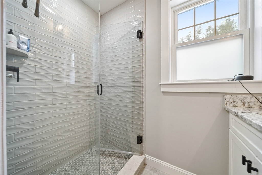 2 Mapleton Road Merrimac, MA 01860 - Photo 25 of 35