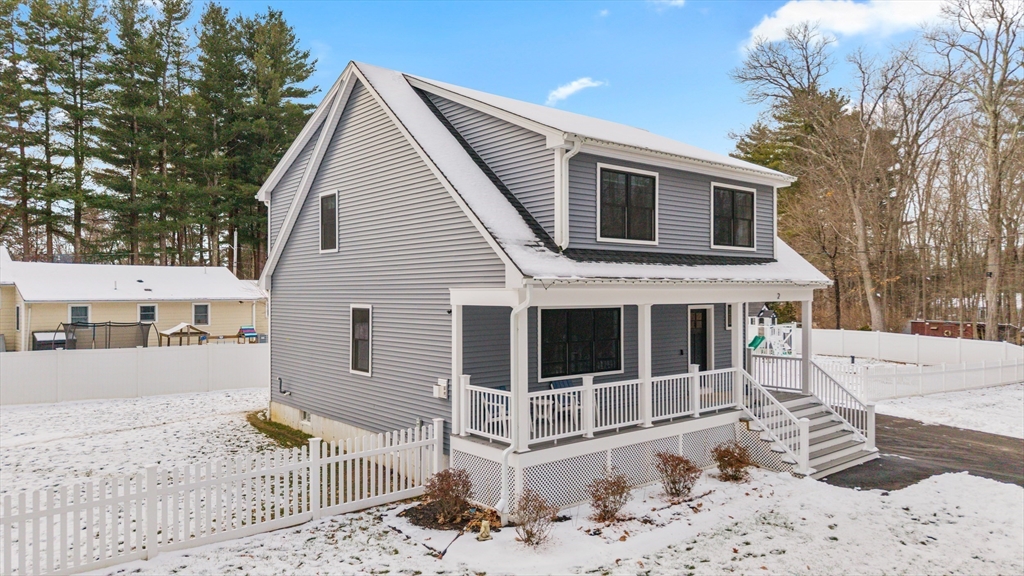 2 Mapleton Road Merrimac, MA 01860 - Photo 33 of 35