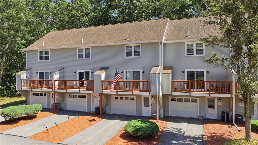 82 Patrick Road, Unit 82 Tewksbury, MA 01876 - Photo 5 of 37