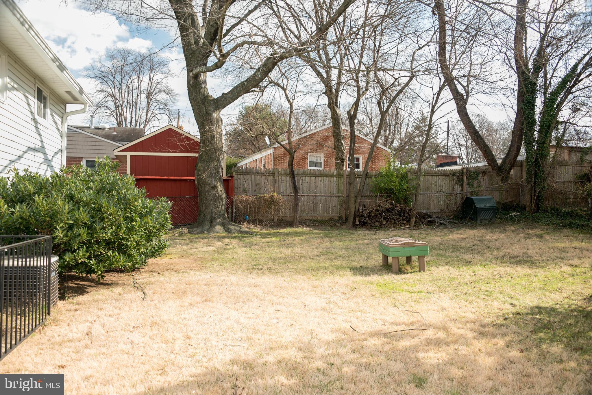 804 Kerwin Road Silver Spring, MD 20901 - Photo 23 of 24 Exterior (Rear)