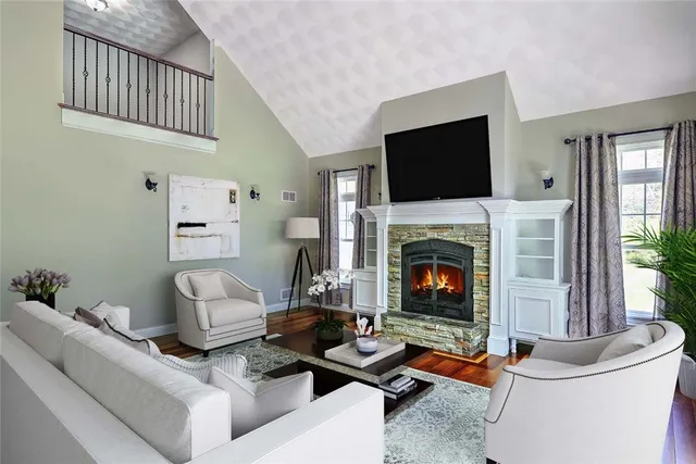 $895,000 | 26 Richmond Townhouse Road, Carolina, RI 02812