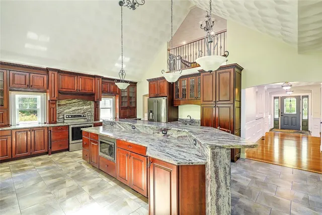 $895,000 | 26 Richmond Townhouse Road, Carolina, RI 02812