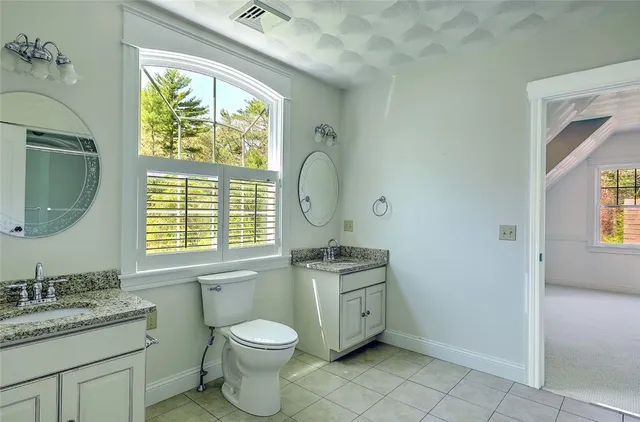 $895,000 | 26 Richmond Townhouse Road, Carolina, RI 02812