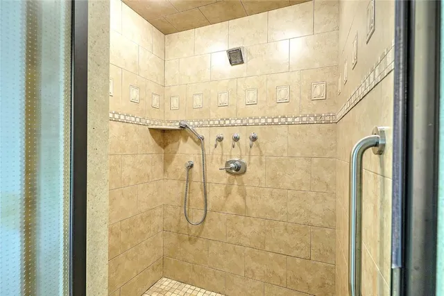 $895,000 | 26 Richmond Townhouse Road, Carolina, RI 02812