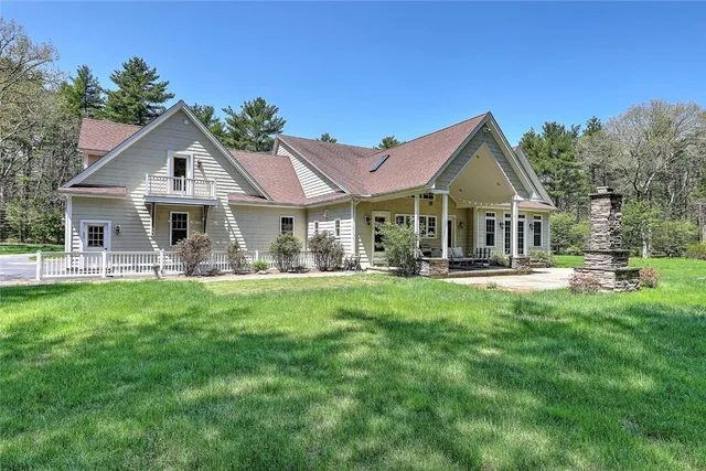 $895,000 | 26 Richmond Townhouse Road, Carolina, RI 02812